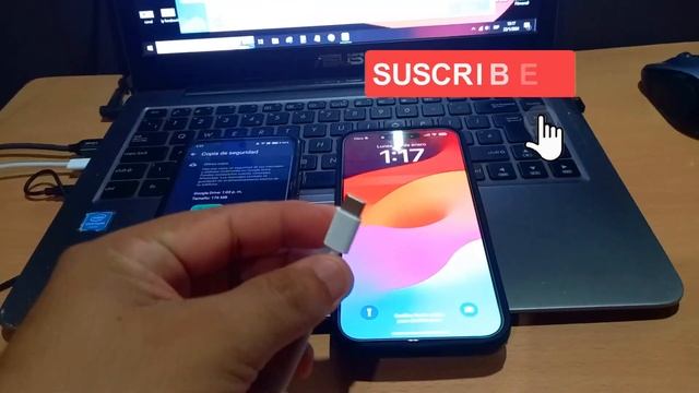 Como Pasar DATOS Del WhatsApp De Android a iOS iPhone 15 Pro Max смотреть онлайн