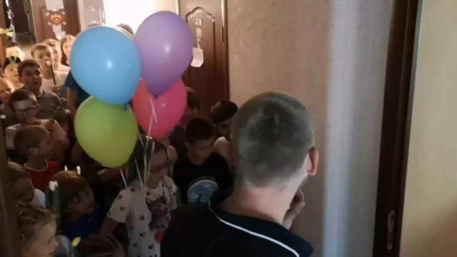 РАСПЛАКАЛАСЬ ОТ СЧАСТЬЯ / ПОЗДРАВЛЕНИЯ ОТ ВСЕЙ НАШЕЙ КОМАНДЫ смотреть онлайн