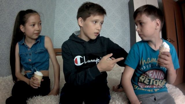 КТО ЛУЧШЕ МЕНЯ ЗНАЕТ/сестра vs брата смотреть онлайн