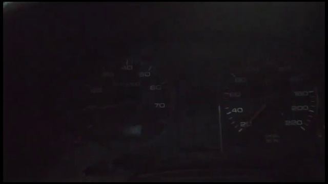 При включении поворотника моргает дальний и подсветка Ауди 80 смотреть онлайн