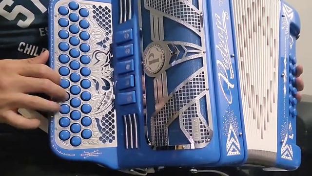 La Bolsita De Coricos-Grupo Otro Nivel-Acordeon Mi-Si Mayor смотреть онлайн