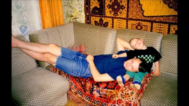 Юрий Волщуков - Дома только папа и сын