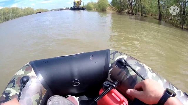 Обзор лодки Big Boat Regat 340,и обкатка мотора Sia-pro f6. смотреть онлайн