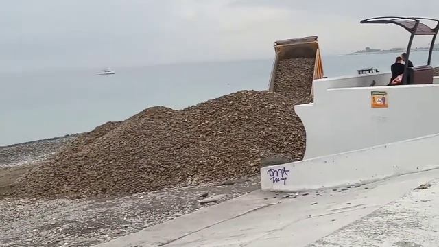 Отсыпка пляжа