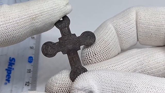 Ancient cross / Древний крестик смотреть онлайн