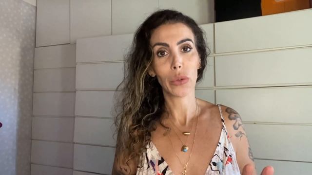 MOROCCANOIL CURL DEFINING CREAM смотреть онлайн