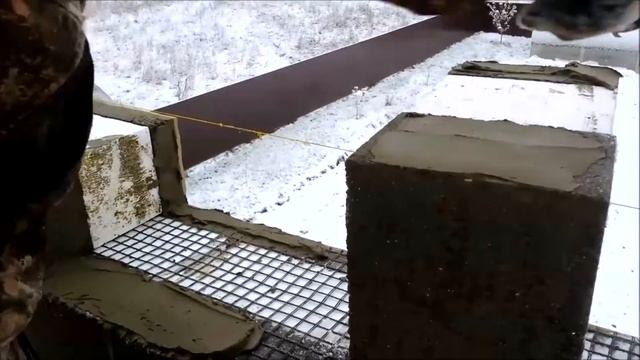 Видео укладки блоков красный шрифт