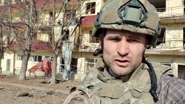 Азербайджан вновь бомбит мирный город Шуши. Снаряд упал радом с храмом смотреть онлайн