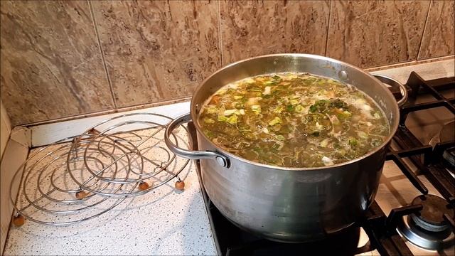 ◀️ ЩАВЕЛЕВЫЙ СУП ✅С ТУШЁНКОЙ. смотреть онлайн