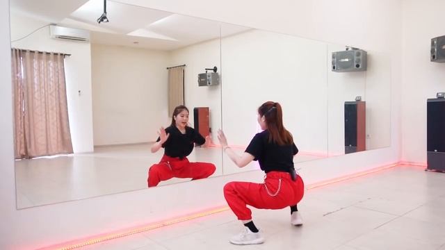 Stray Kids "소리꾼" Thunderous Dance Tutorial | Mirrored + Explained смотреть онлайн