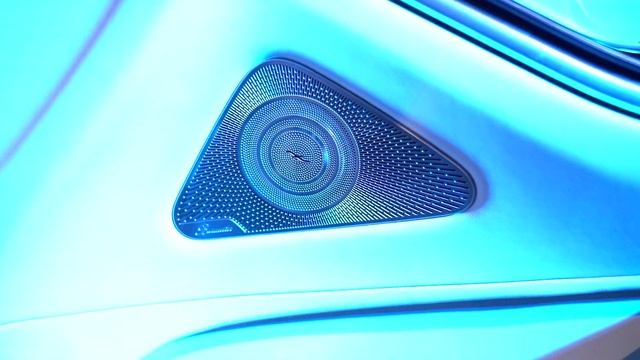 Mercedes-Benz S63 (W223) - первый в России?! | Обзор смотреть онлайн