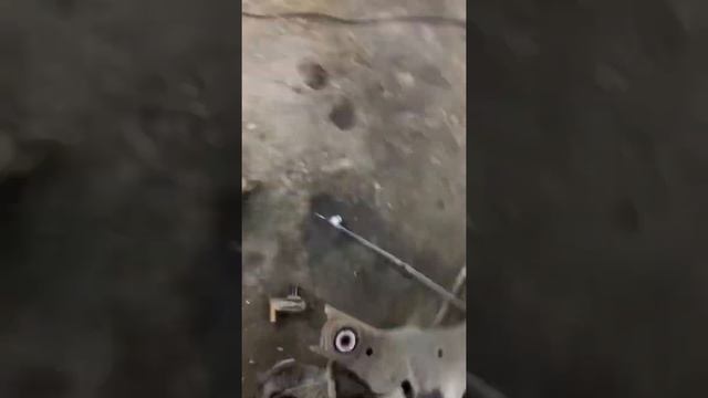 Инфинити EX35 Замена задней балки