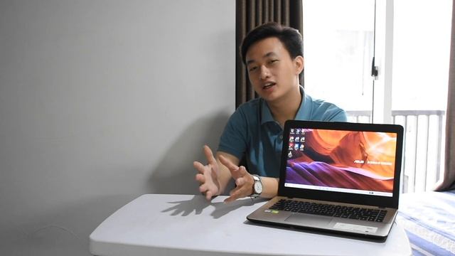 Asus Vivobook A442UR Buat Game Middle Ok смотреть онлайн