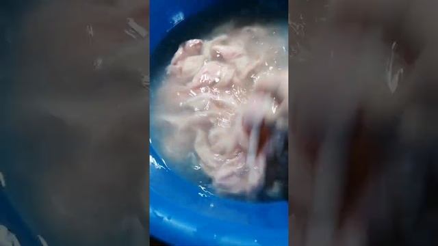 Как впервые в жизни я делаю череву для колбасы из кишков. смотреть онлайн