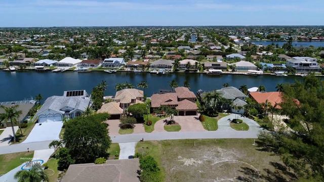 Lot for Sale - Rose Garden Area - Cape Coral, FL 33914 смотреть онлайн