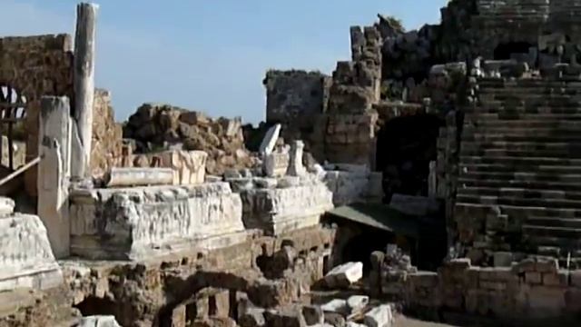Amphitheatre In Side, Turkey.      Amfiteatr W Side, Turcja.