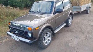 Нива легенда по трассе с груженным прицепом! Видеоответ критикам Нивы!