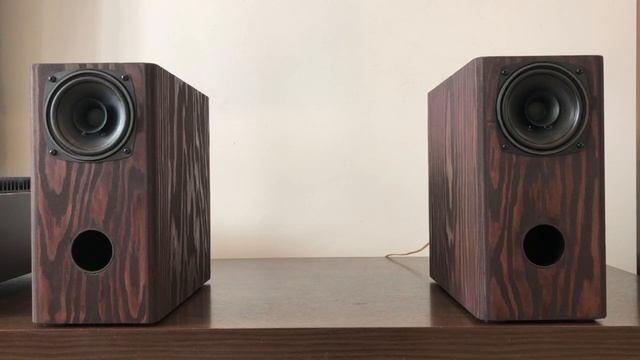 Molchanoff sound. Акустика на Visaton FR10. Фазоинвертор. смотреть онлайн