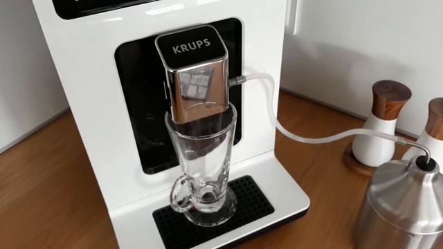 Ekspres KRUPS nie robi piany w kawie - KRUPS doesn't make a foam in coffee смотреть онлайн