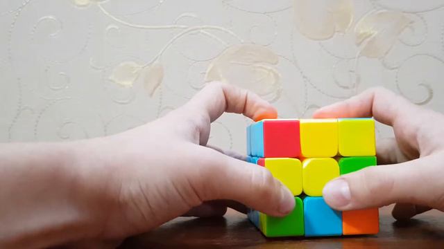 Как собрать желтый крест кубика 3×3