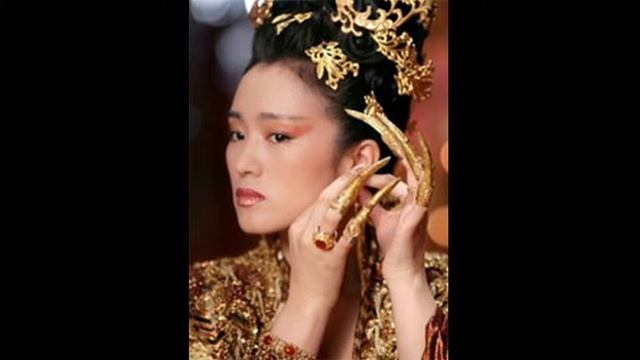 История маникюра и педикюра. КАК ВСЕ НАЧИНАЛОСЬ? смотреть онлайн