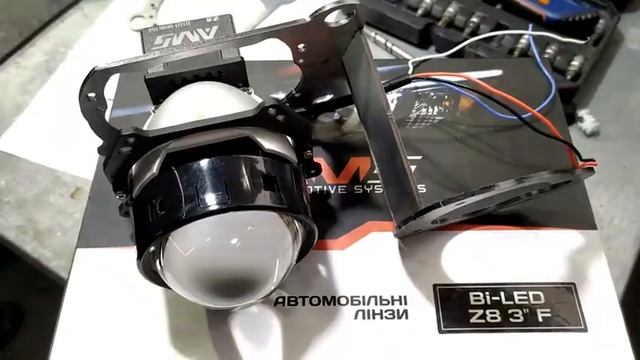 Hyundai Santa Fe замена галогеновых линз на светодиодные Bi-LED смотреть онлайн