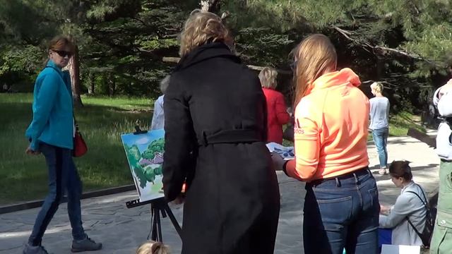 Рисование в Воронцовском парке Ялта смотреть онлайн