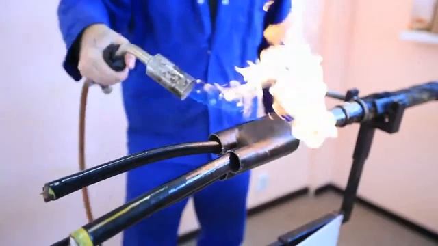 Монтаж соединительной муфты СТП ЭРГ на бумажную изоляцию смотреть онлайн