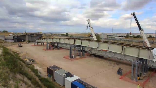 Puente de Valdebebas-Aeropuerto Barajas, Madrid | Timelapse 2 | Ferrovial смотреть онлайн