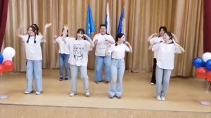 Танец Орлята России на Церемонии посвящения . Усть-Ордынская школа №2