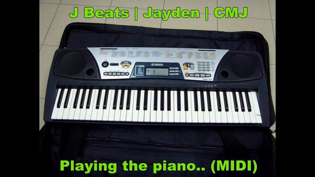 Playing The Piano (HD) смотреть онлайн