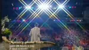 Benny Hinn sings in Russia (Olympic Stadium)