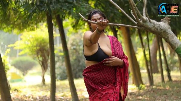 Saree Review Red and Black Georgette Saree BOBITA BHABHI । Saree Shoot । Saree Fashion । Saree Love