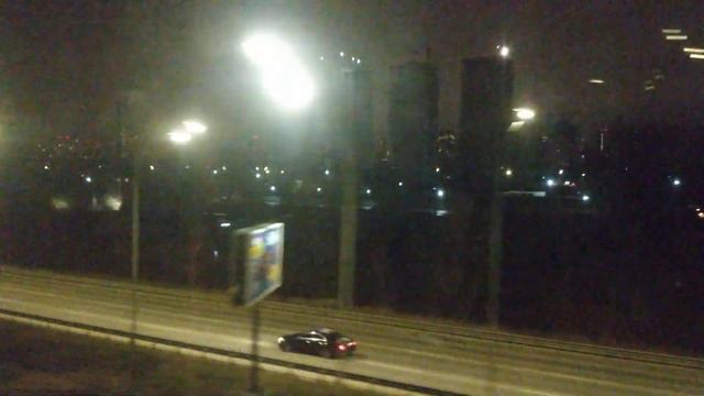 ночной Киев из окна поезда 131 Жмеринка - Лисичанск смотреть онлайн