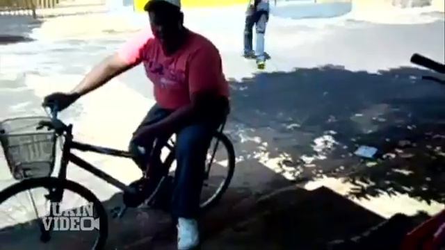 Best FAIL Compilation 2012 смотреть онлайн