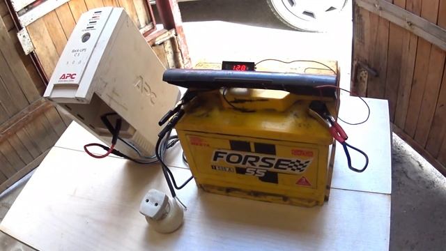 Как сделать 220 вольт в автомобиле. Простой инвертор с 12 на 220 вольт за копейки смотреть онлайн