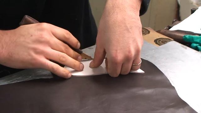 Treccani Milano - Shoes and Bags Leather Bottega смотреть онлайн