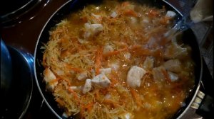 Вермишель с куриным мясом. Быстрый ужин за 30 минут
