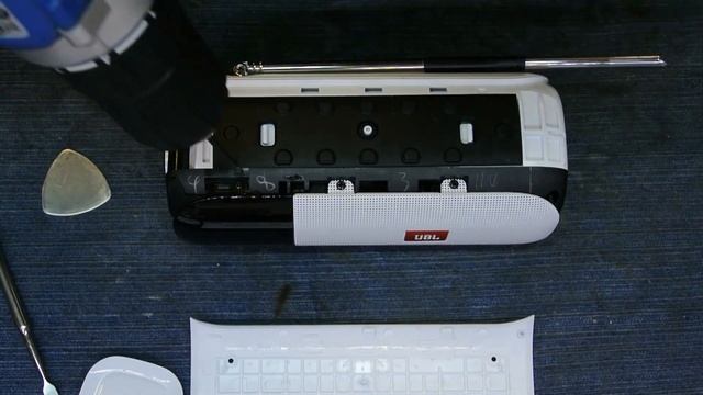 JBL Tuner 2 teardown, разборка. смотреть онлайн