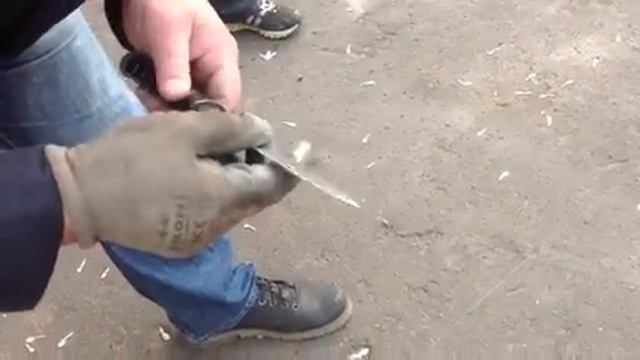 Кинжал"Десантник" краш-тест : "асфальт" смотреть онлайн