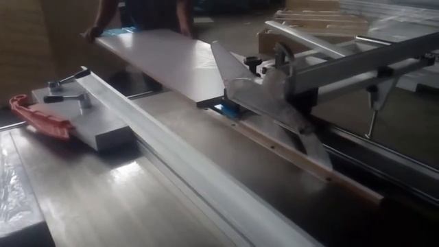 Sliding table saw смотреть онлайн