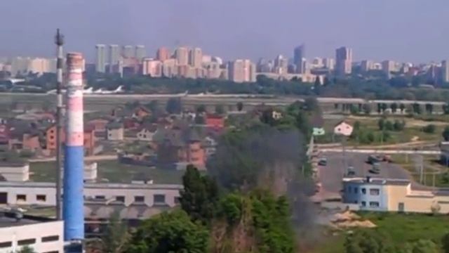 Киев. Панорама на аеропорт Жуляны. смотреть онлайн