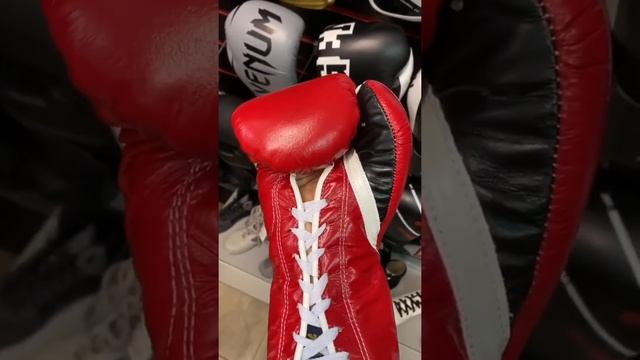 Какие перчатки круче Grant или No Boxing No Life? Дмитрий Лучников - профессиональный катмен - обзо смотреть онлайн