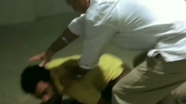 Muhib Khatarnak Jhooley Se Gir Gaya! смотреть онлайн