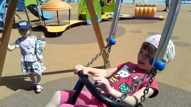 новая детская площадка в Риге смотреть онлайн