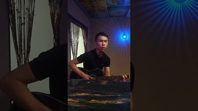 Песня под гитарой Алдияр смотреть онлайн
