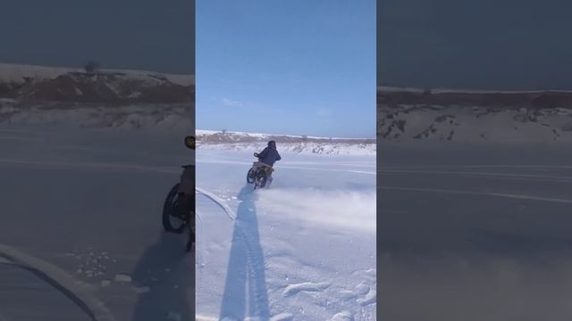 зимний дрифт на мотоцикле Regulmoto Sport 003 смотреть онлайн