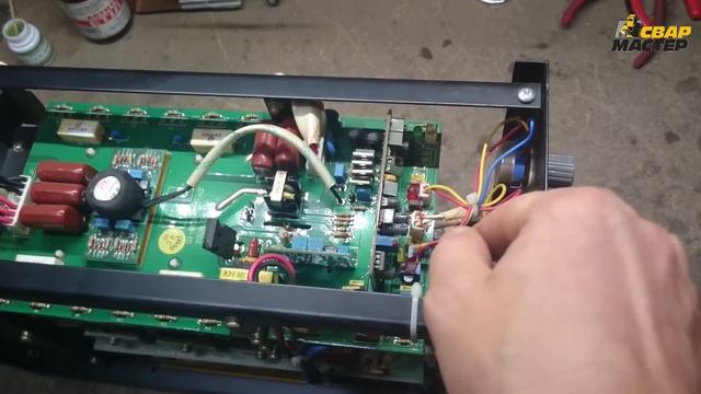 Обучающее видео по ремонту сварочных инверторов. Выпуск 4. Неисправность силового трансформатора. смотреть онлайн