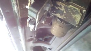 Замок багажника ВАЗ 2108-09 из дверного замка ВАЗ 2108-09 с самодельным электроприводом