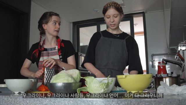 한국에서 우크라이나 전통 음식인 보르쉬를 처음 만들어 봤습니다!! 보르쉬 만들기 / 우크라이나 음식 / 요리 브이로그 / 외국인 먹방 смотреть онлайн